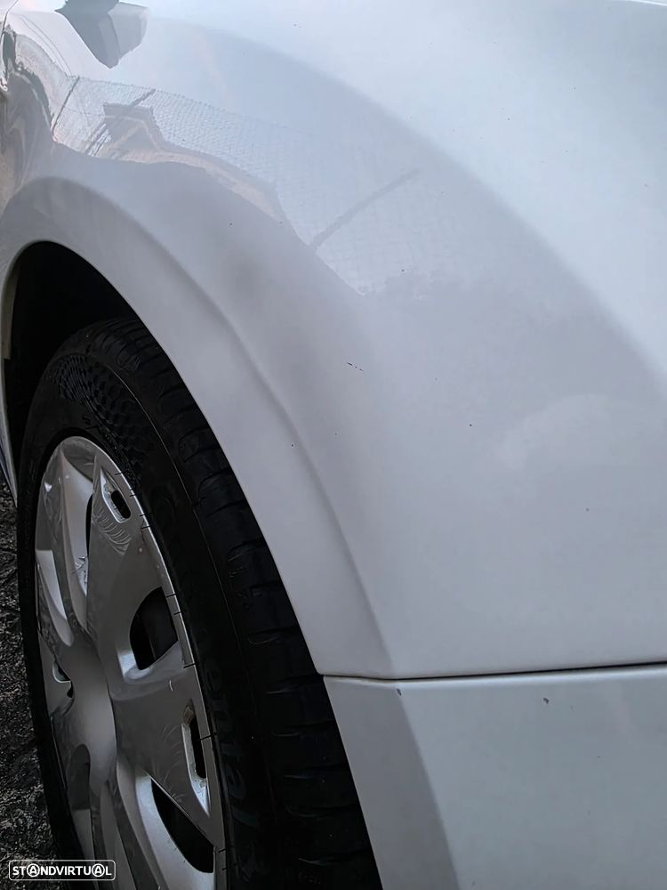 Ford Focus SW 1.6 TDCi Trend Econetic - 13