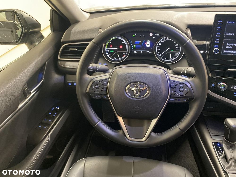 Toyota Camry 2.5 Hybrid Prestige CVT - 12
