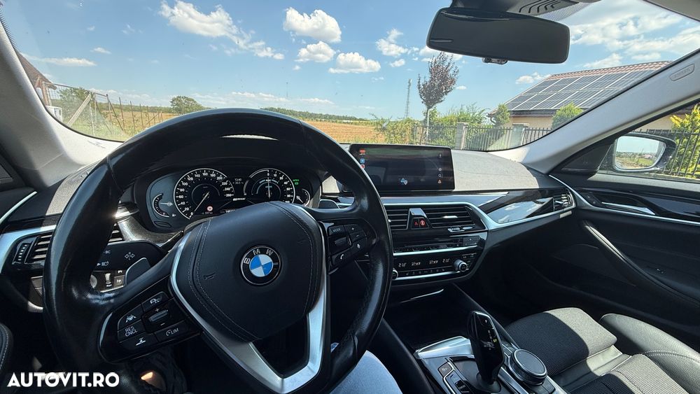 BMW Seria 5 530e AT PHEV - 14