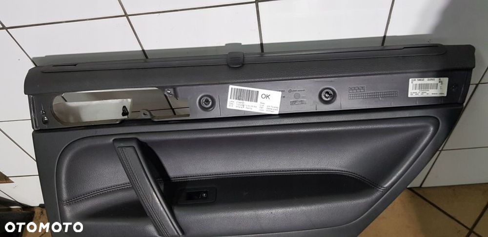 VW Touareg Boczek Drzwi Roleta 7L6861318 - 10