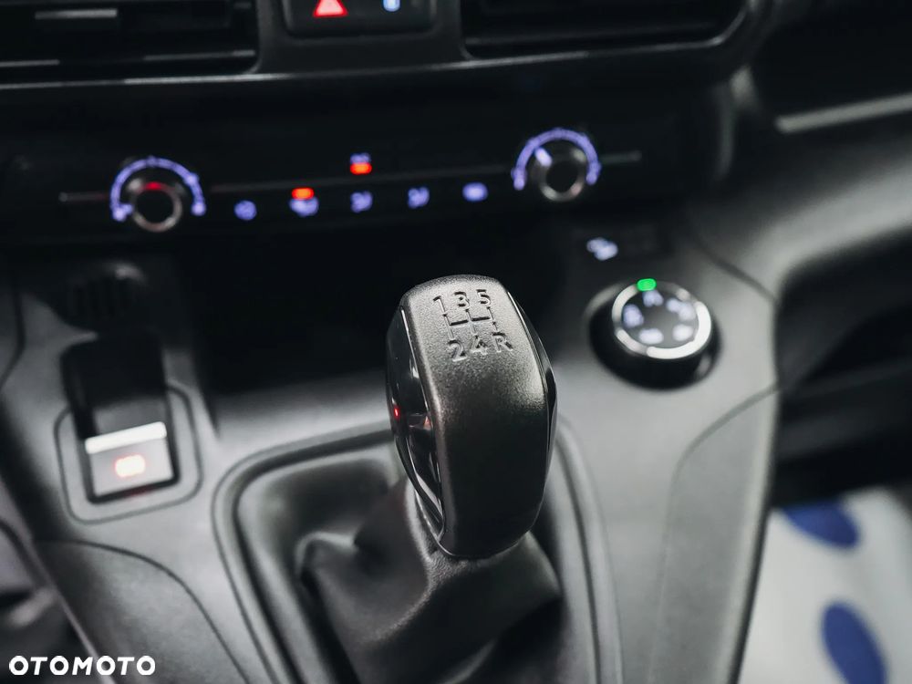 Peugeot Partner - 21