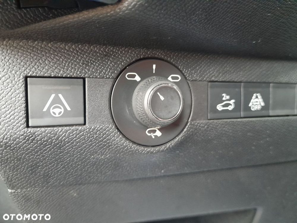 DS Automobiles DS 7 Crossback 1.6 PureTech GPF Performance Line + - 13