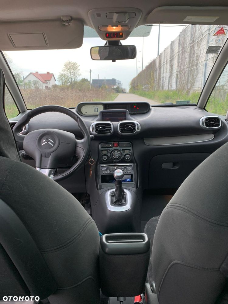 Citroën C3 Picasso 1.6i Exclusive - 19