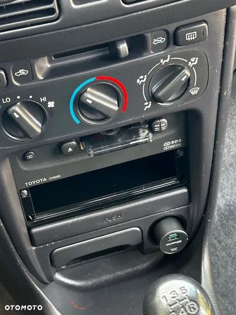 Toyota Corolla 1.4 VVT-i - 17