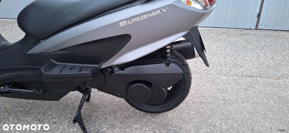 Suzuki Burgman - 6