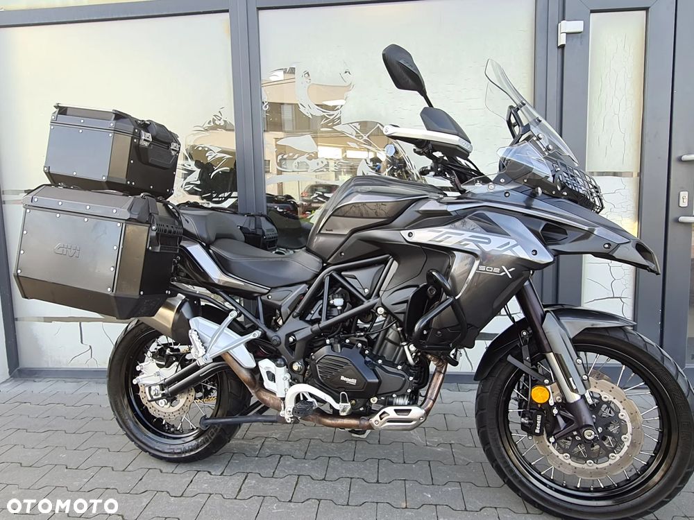 Benelli TRK 502X - 4