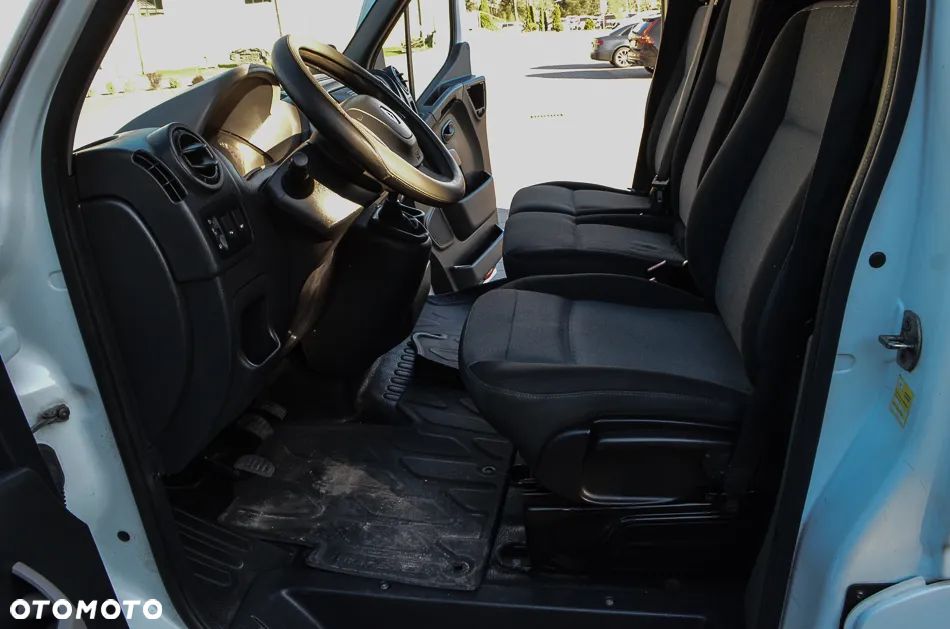 Renault Master - 32