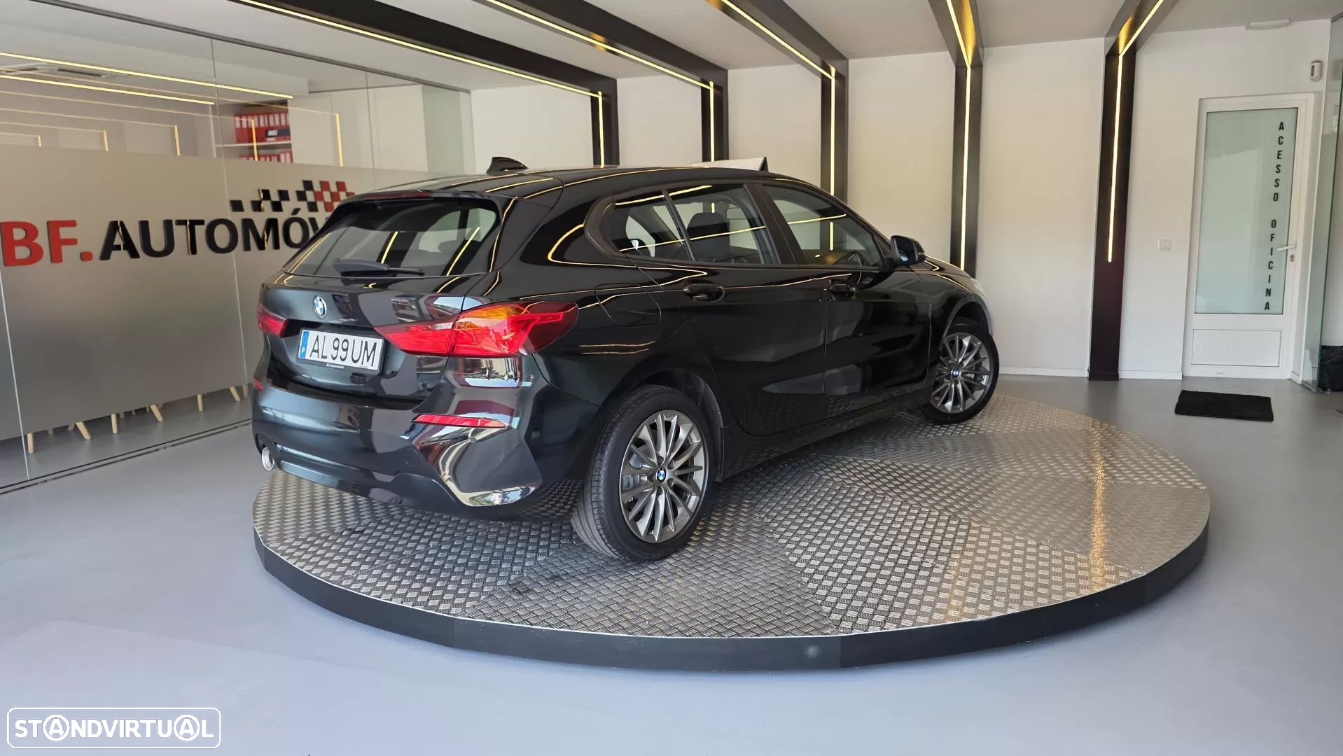 BMW 116 d Corporate Edition Auto - 21