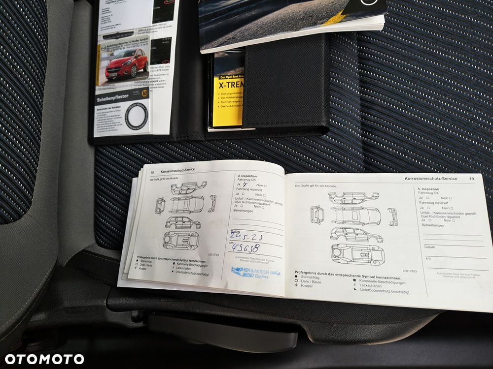 Opel Crossland X 1.2 Start/Stop 120 Jahre - 32