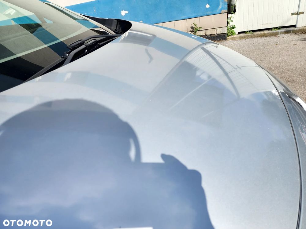 Renault Scenic 1.6 16V 110 Dynamique - 10