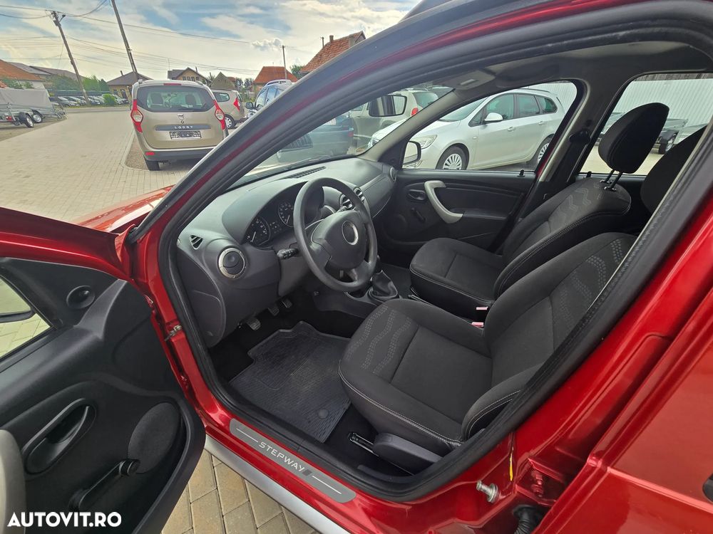 Dacia Sandero 1.6 MPI Stepway - 27
