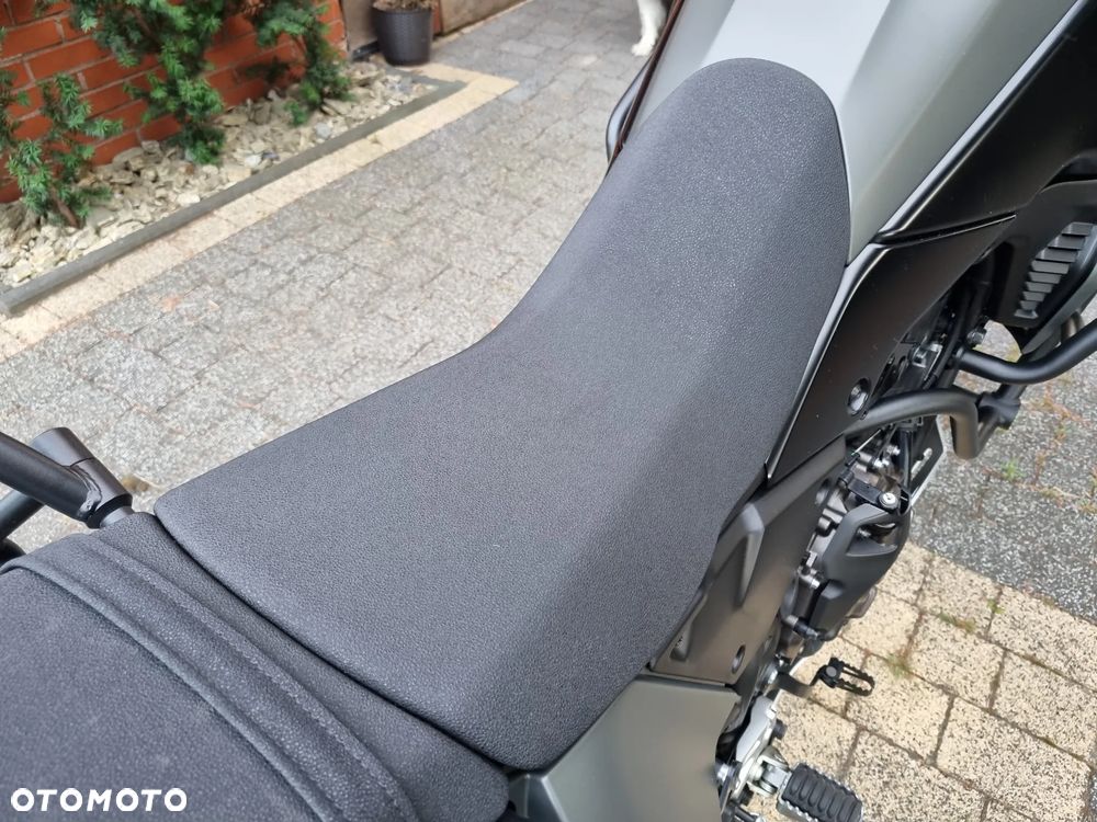 Yamaha XTZ - 21