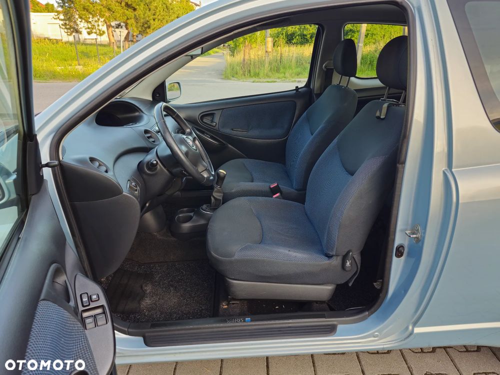 Toyota Yaris 1.0 Pak1 - 13