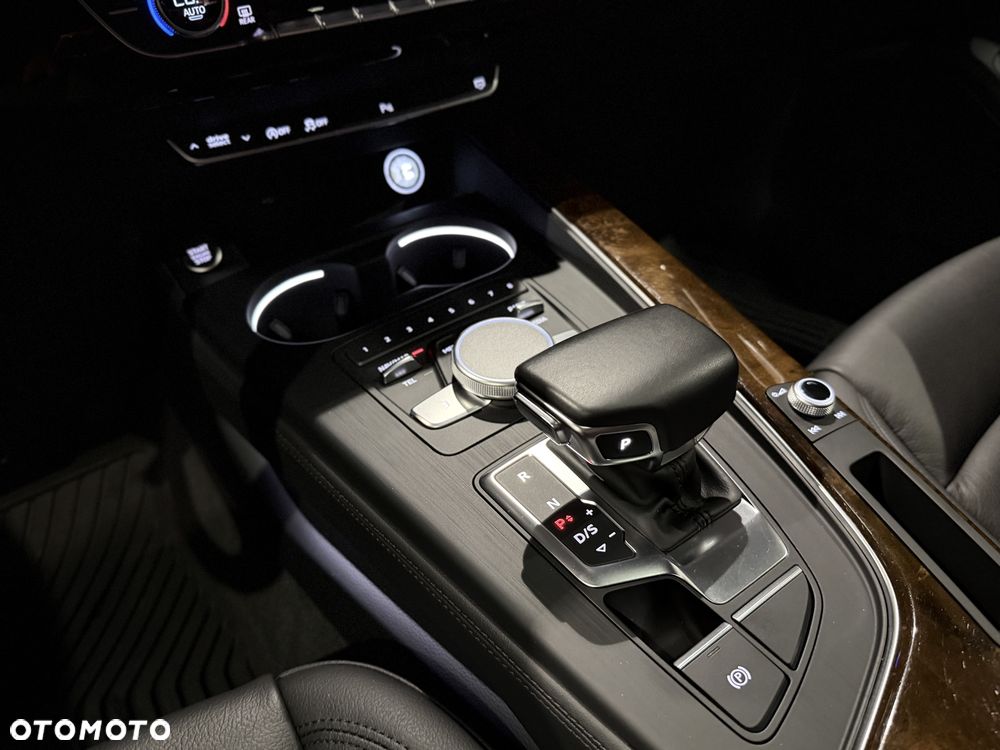 Audi A4 Limousine 2.0 TFSI Design S tronic - 27