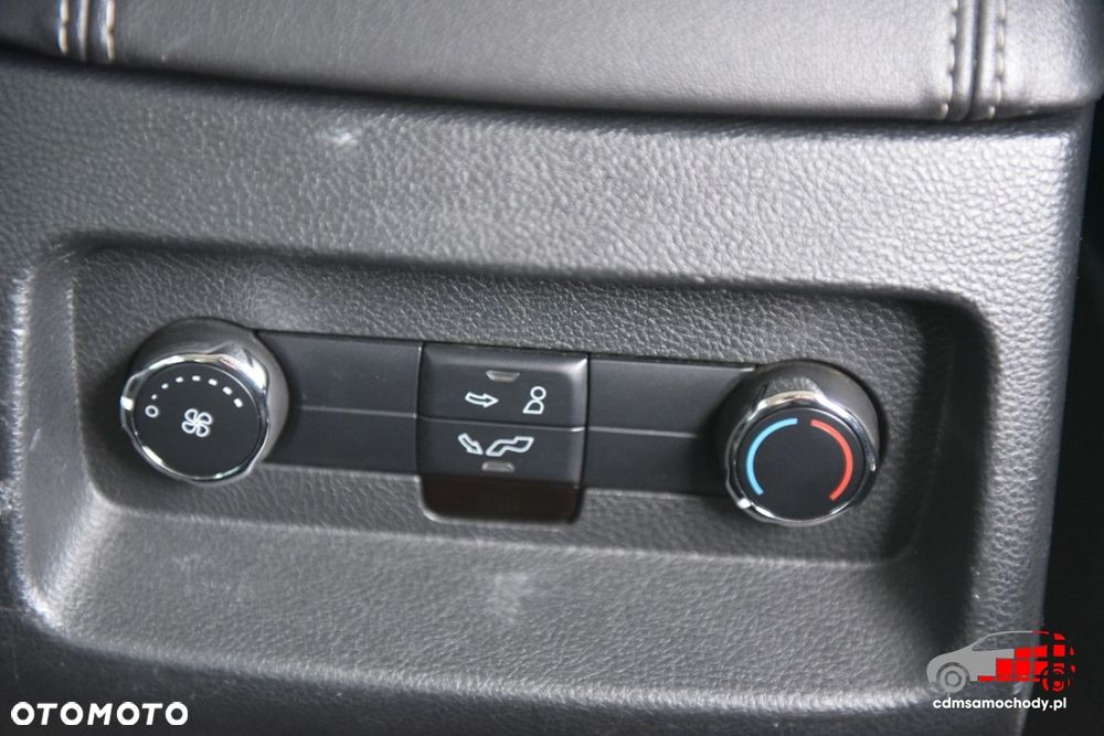 Ford Galaxy - 39