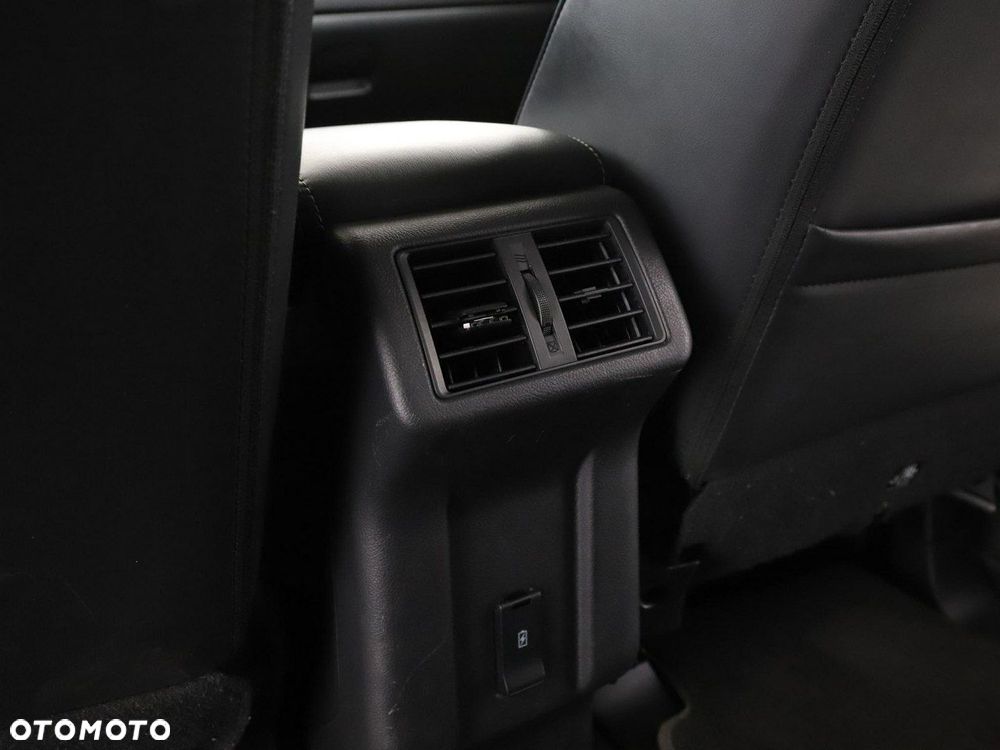 Mitsubishi Outlander 2.4 4WD - 40