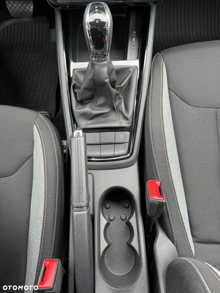 Skoda Scala 1.0 TSI Selection DSG - 24