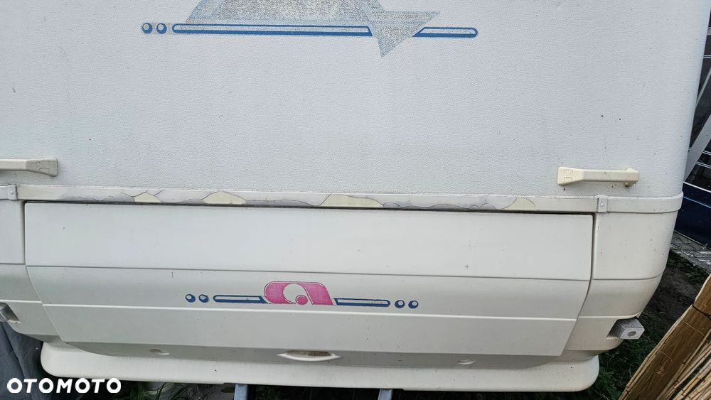 Adria Unica B 462 PU - 26