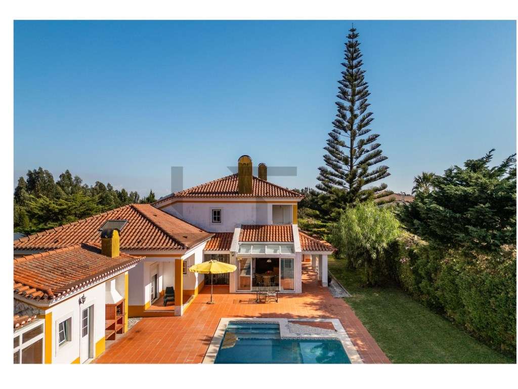 Moradia T5 com Piscina Privada para Venda na Quinta da Beloura, Sintra - Grande imagem: 2/21