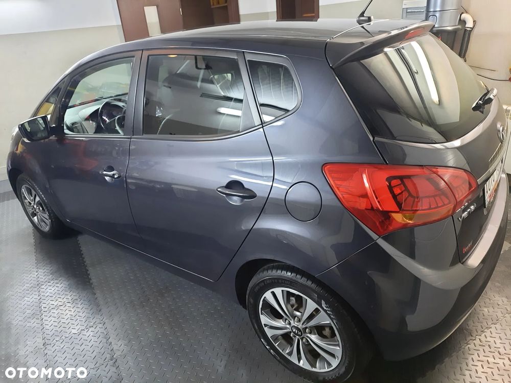 Kia Venga 1.6 CVVT Automatik Platinum Edition - 4