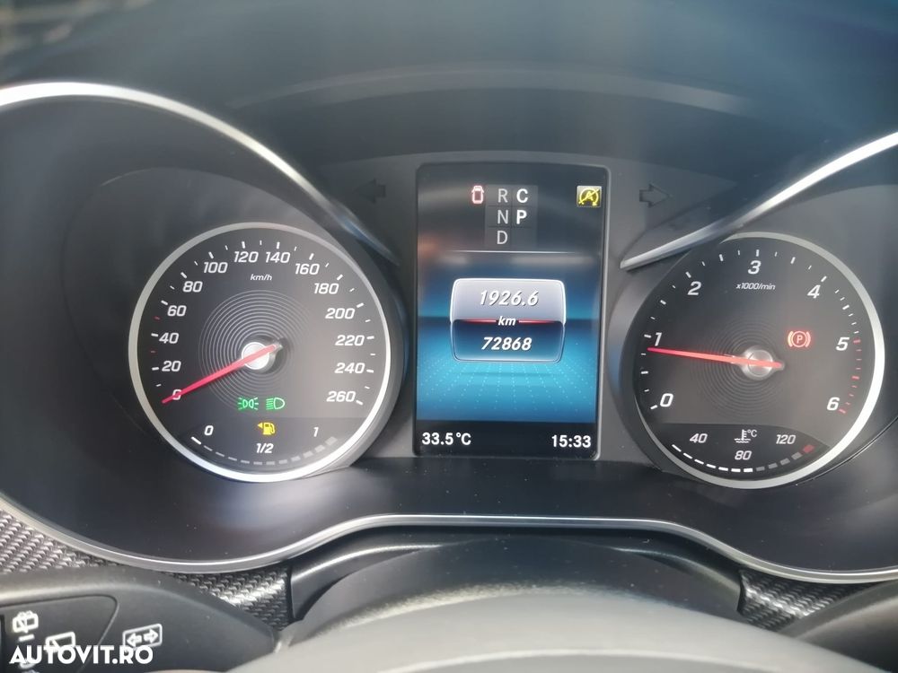 Mercedes-Benz V 220 d kompakt 9G-TRONIC Avantgarde - 35