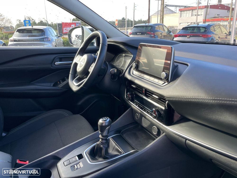 Nissan Qashqai 1.3 DIG-T N-Connecta - 14