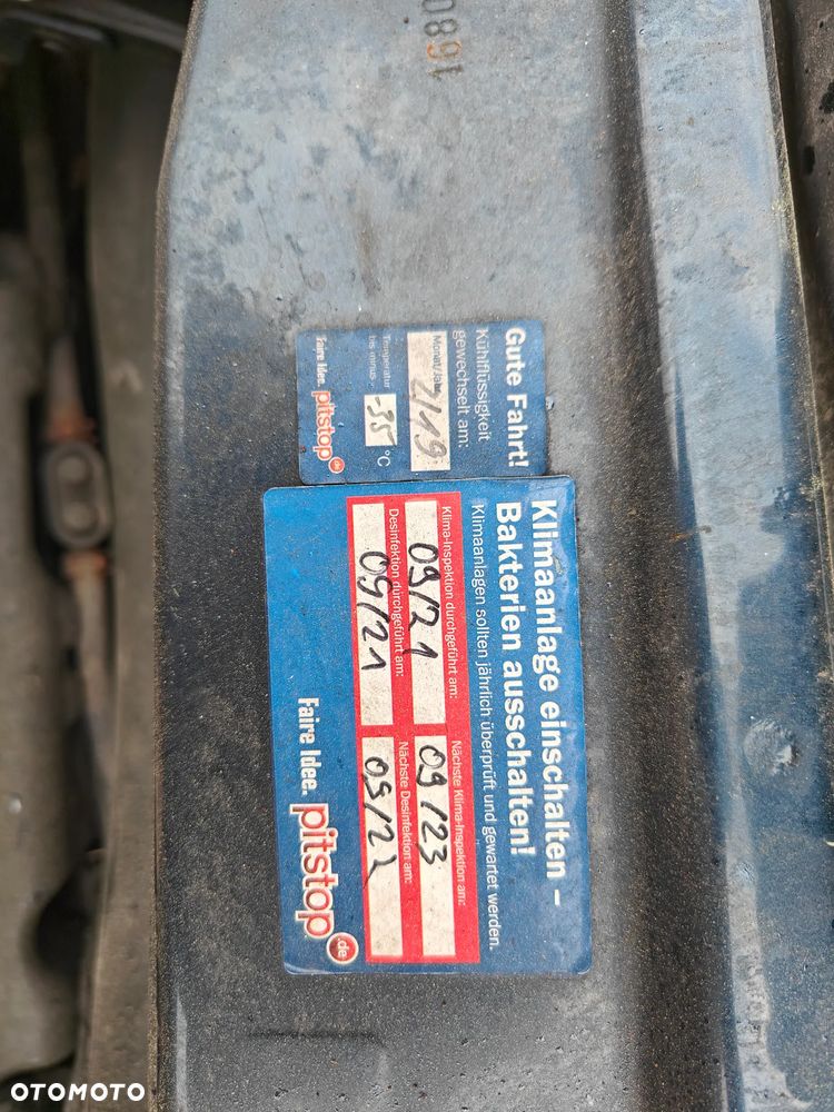 Opel Omega 2.5 Sport - 21