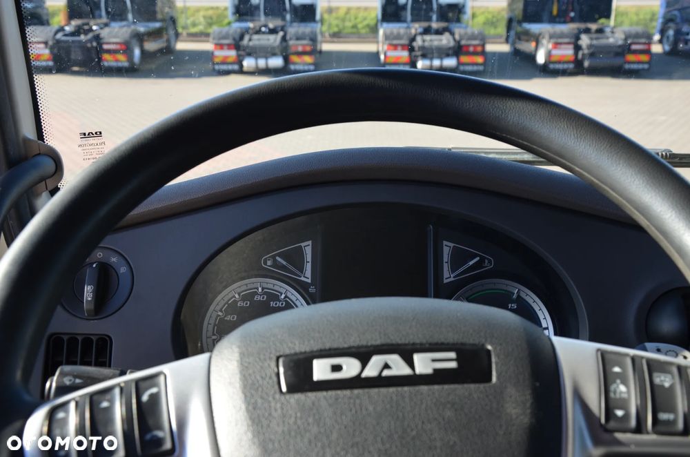 DAF XF 530 / 2021r / SUPER SPACE / KLIMA P. / ACC / RETARDER / 9100 - 19
