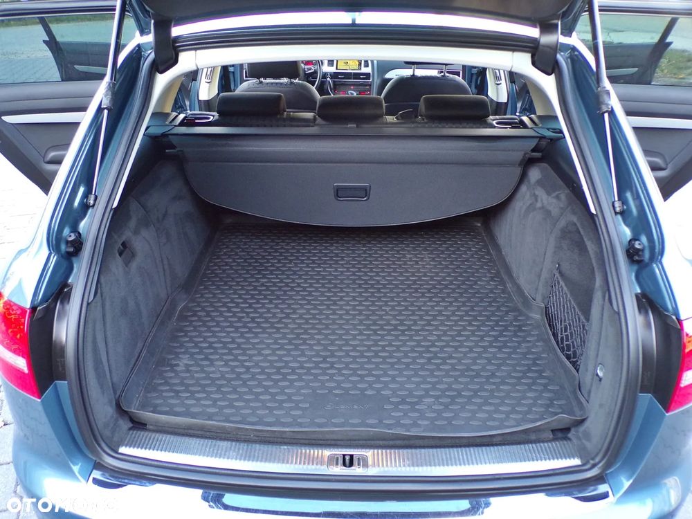 Audi A6 Avant 3.0 TFSI quattro tiptronic - 31