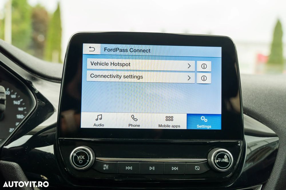 Ford Fiesta 1.0 EcoBoost mHEV Trend Connected - 29