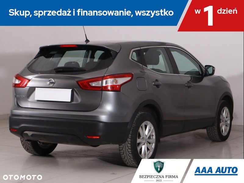 Nissan Qashqai - 7