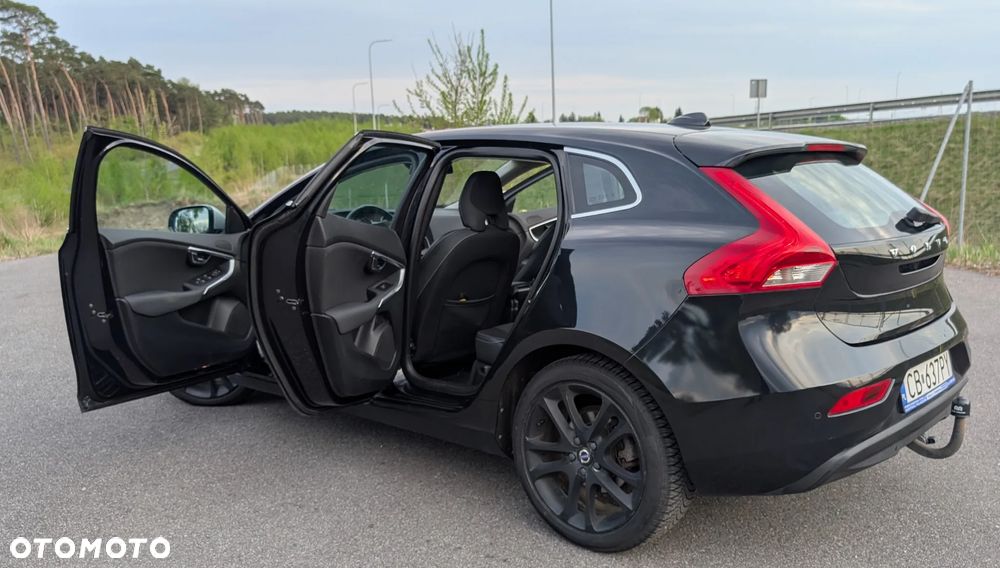 Volvo V40 ver-d2 - 13