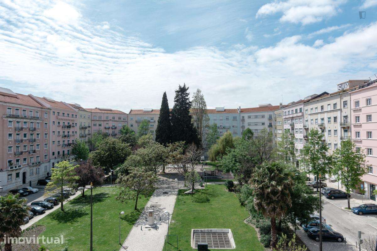 Quarto - localizado em Alameda Lisbon - Grande imagem: 5/13