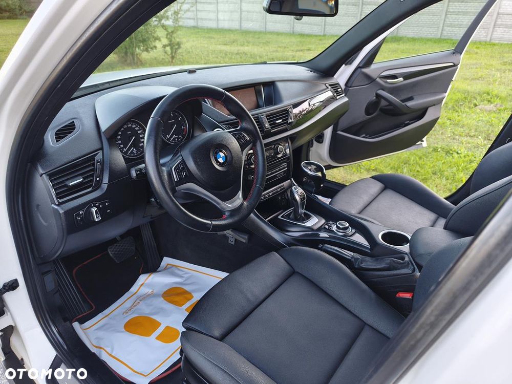 BMW X1 sDrive18d xLine - 20