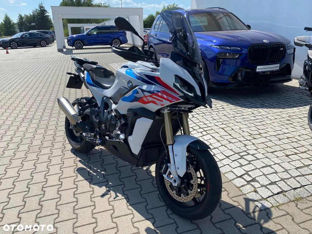 BMW XR - 2