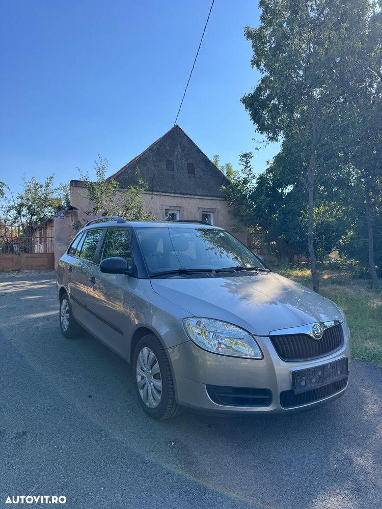 Skoda Fabia 1.2 HTP Active - 2