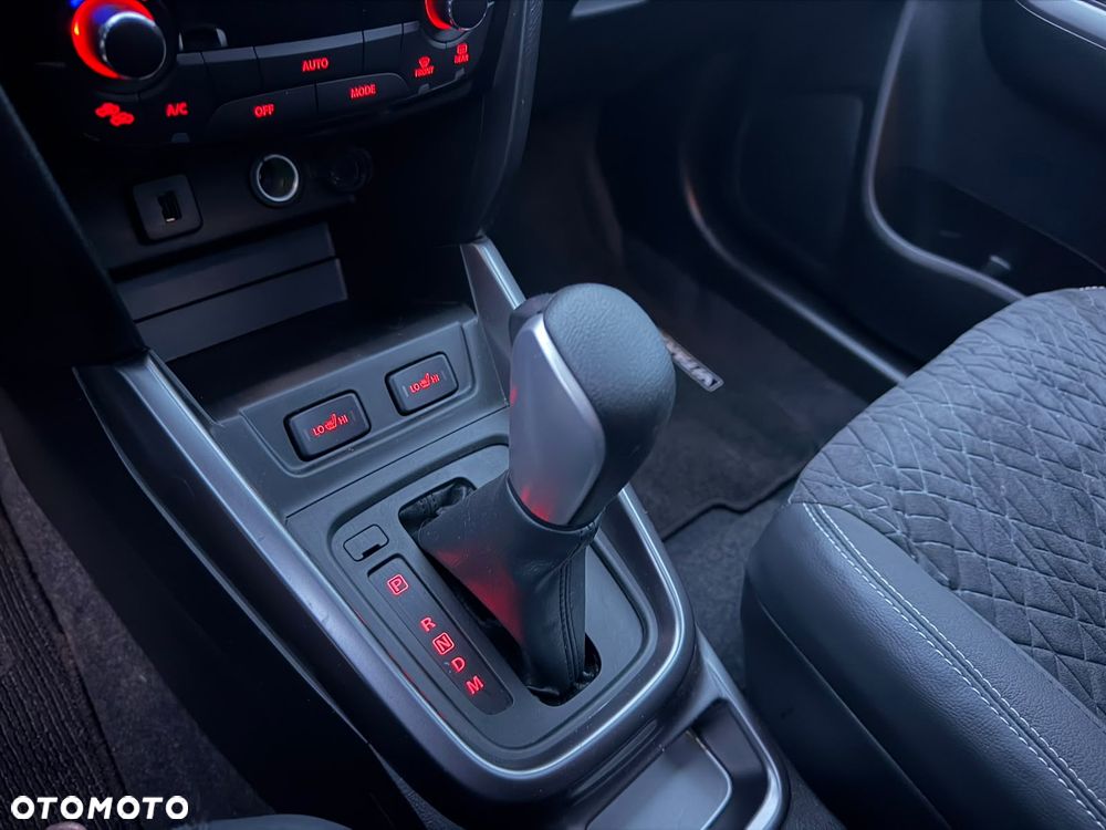Suzuki Vitara 1.4 Boosterjet Hybrid Automatik Comfort - 17