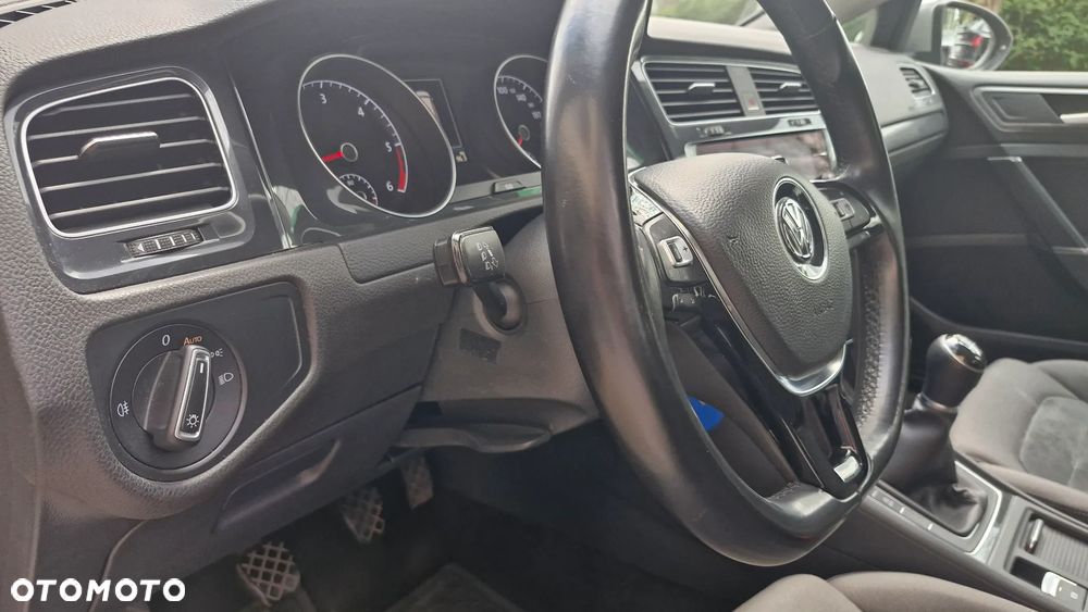 Volkswagen Golf 1.6 TDI BMT Comfortline - 15