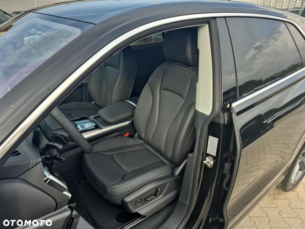 Audi Q8 - 16