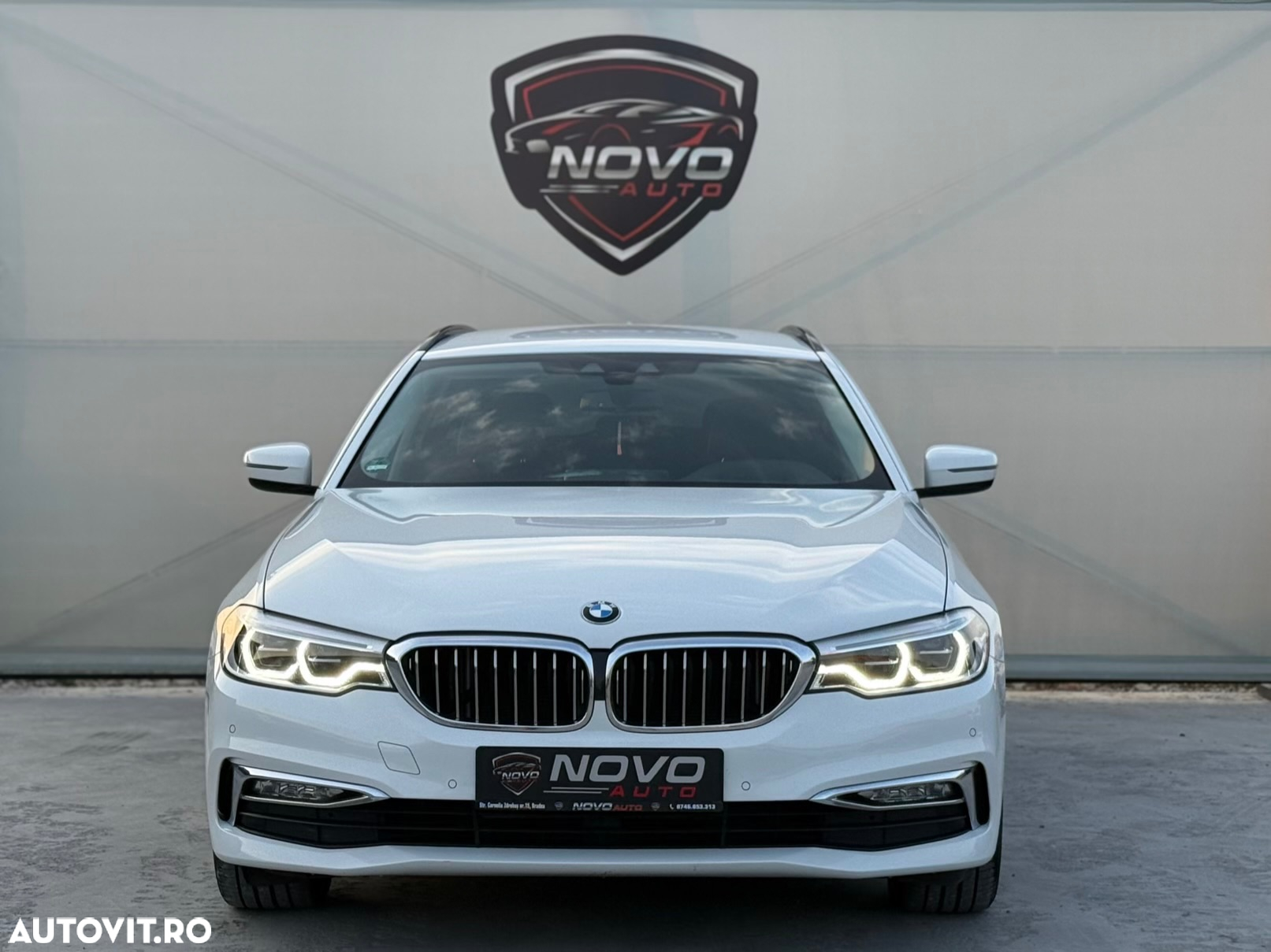 BMW Seria 5 520d Touring Aut. Luxury Line - 3