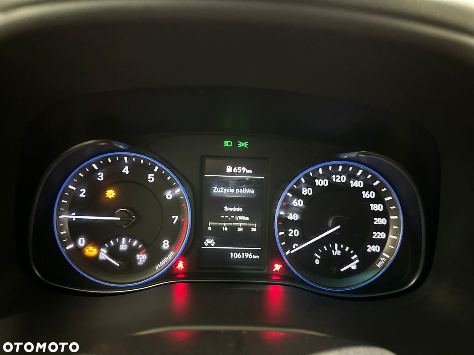 Hyundai Kona - 30