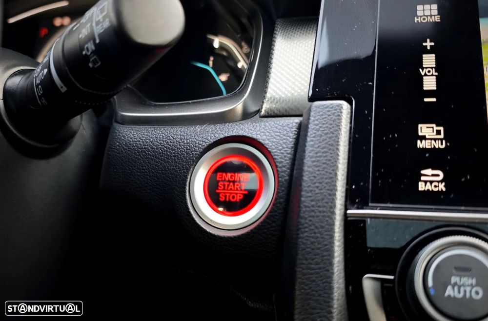 Honda Civic 1.6 i-DTEC Executive Premium 9AT - 34