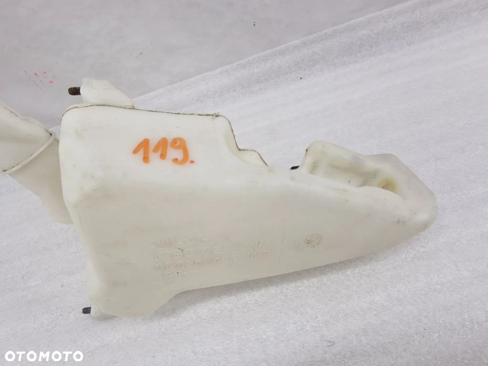 SEAT IBIZA III / SKODA FABIA I / VW POLO 02- ZBIORNICZEK SPRYSKIWACZY , NR 6Q0955453 / 6Q0955453N/P , NR AUKCJI ZS119 - 2