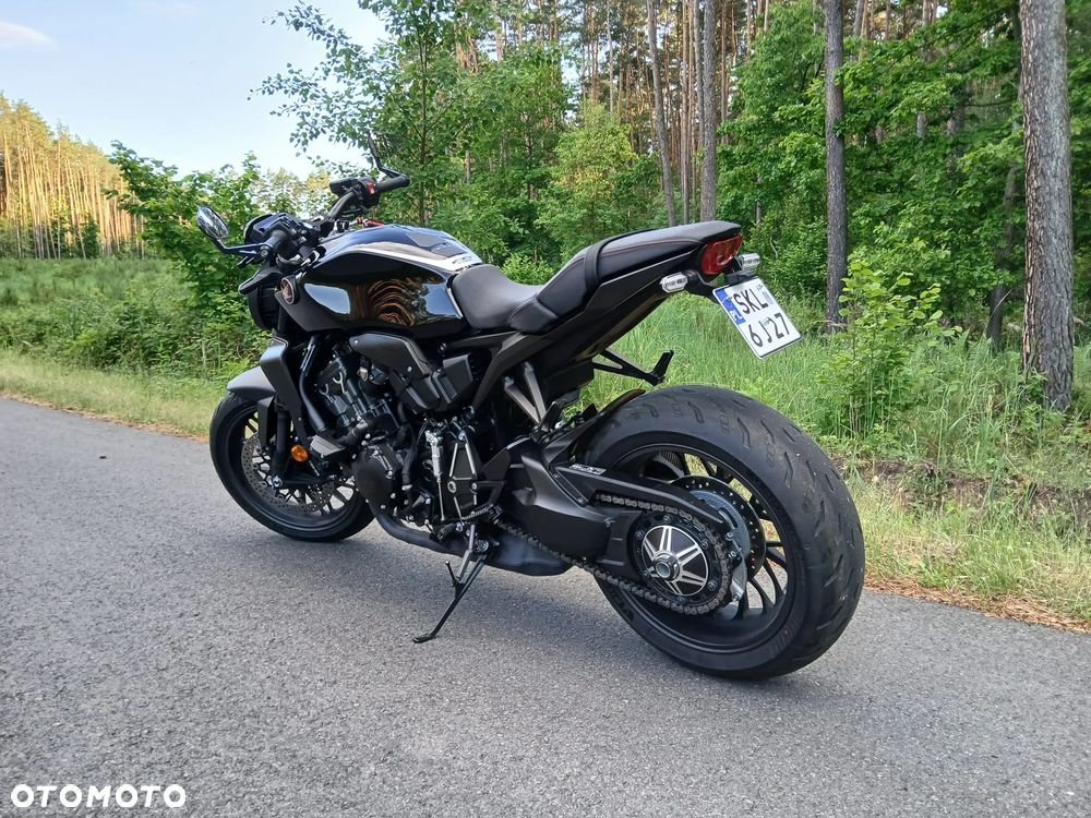 Honda CB - 4
