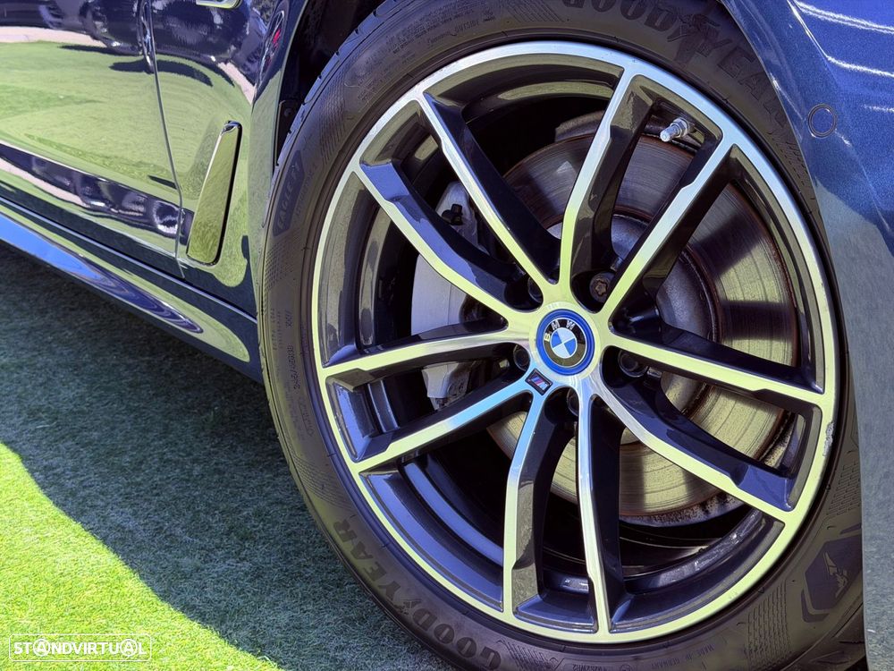 BMW 520 - 12