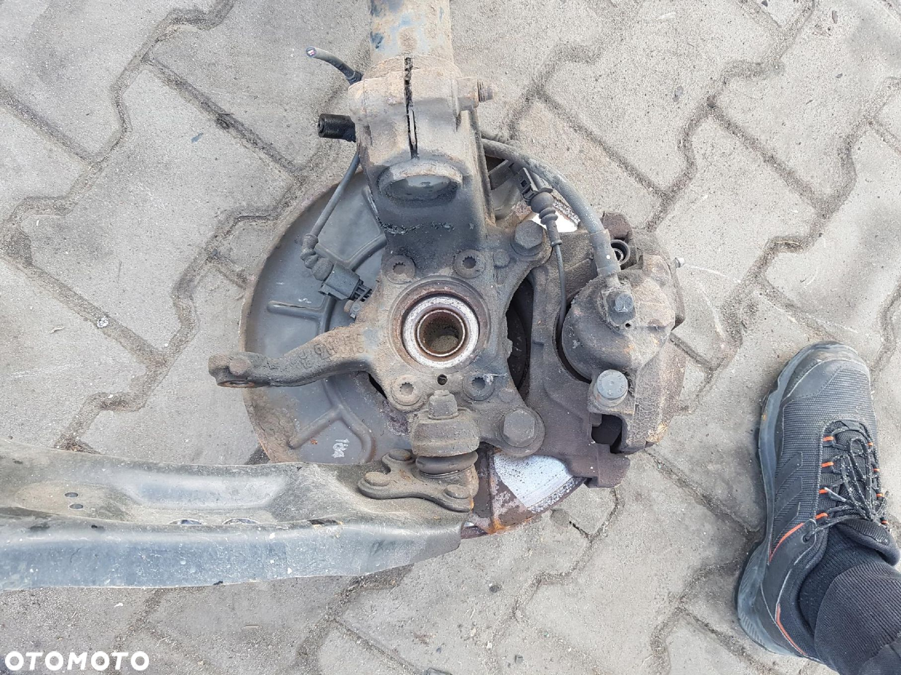 VW TOURAN 2 II 10-15r 2.0 TDI WAHACZ AMORTYZATOR ZWROTNICA LEWA PRZÓD - 4
