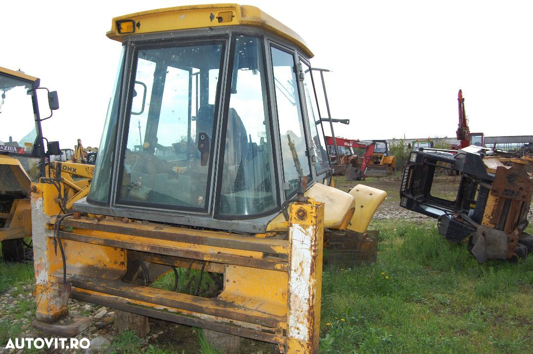 Dezmembrez JCB 4CX din 1994 - 3