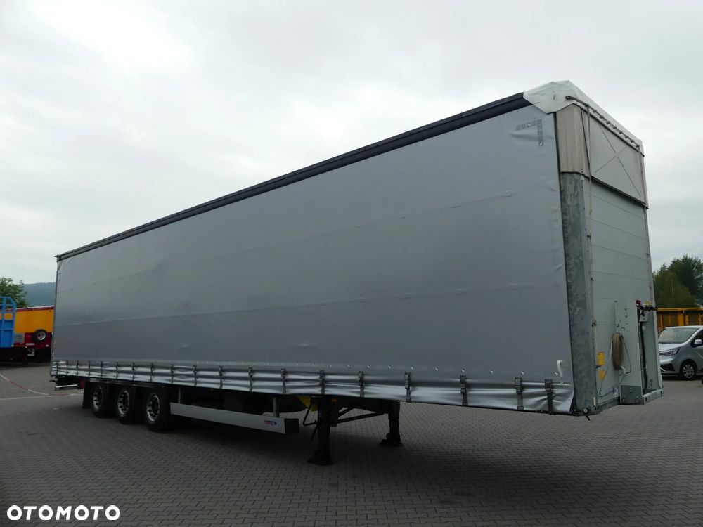 Schmitz Cargobull MEGA / FIRANKA / OŚ PODNOSZONA / OGUMIENIE 80% / - 10