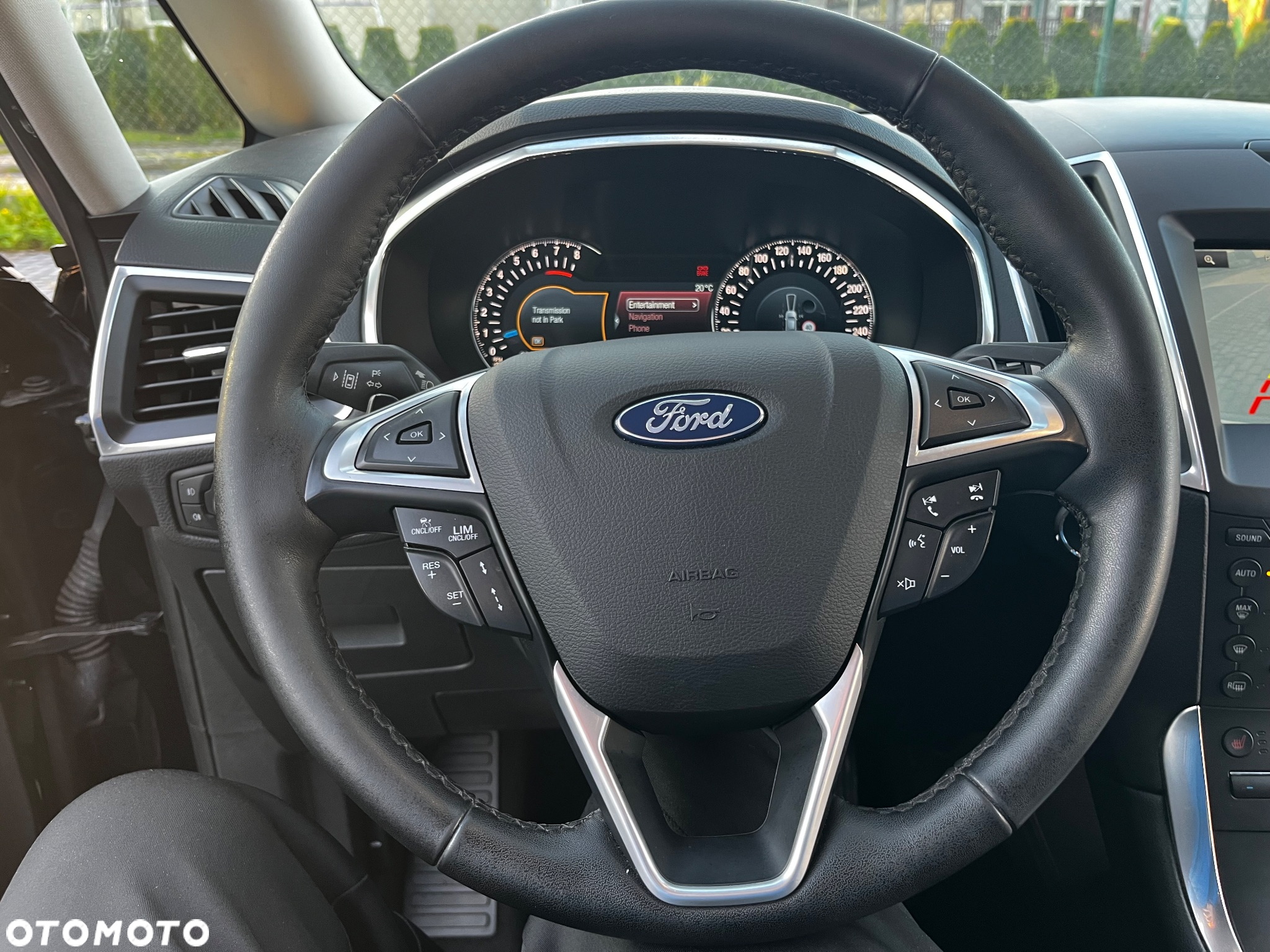 Ford Galaxy 2.0 EcoBoost Titanium - 26