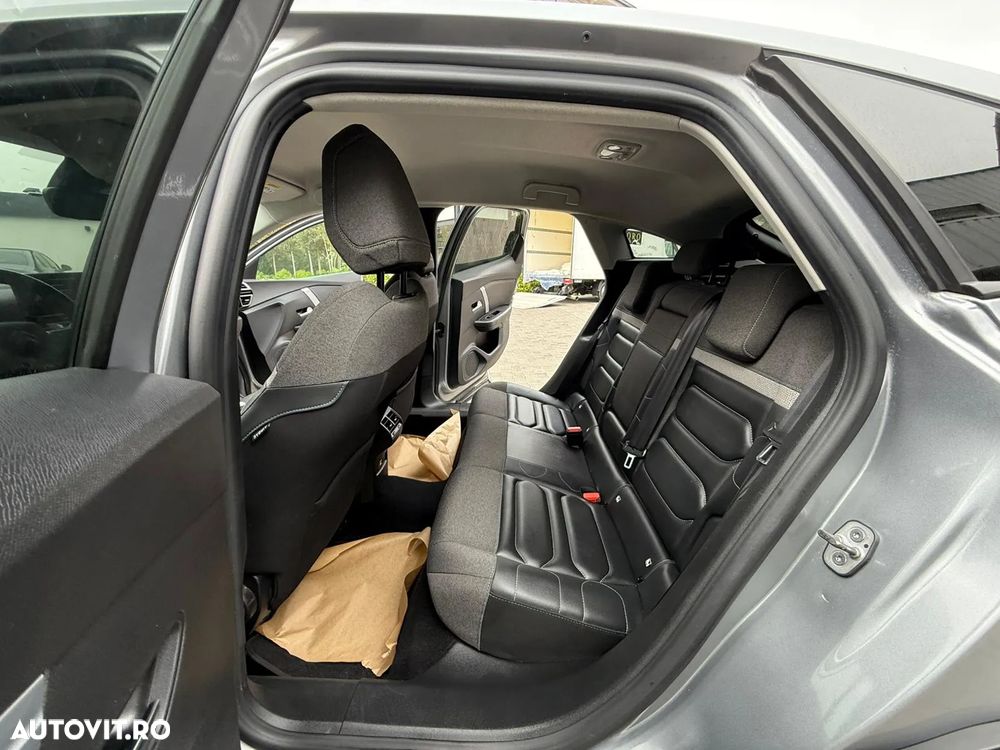 Citroën C4 - 4